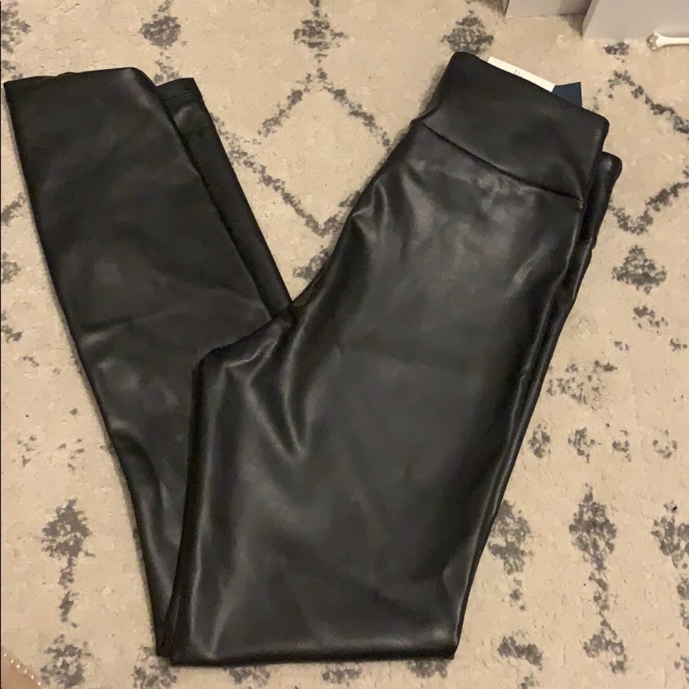A and F FAUX leather leggings